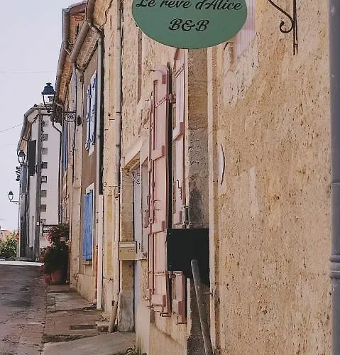 Couette-café Le Rêve D'alice 3*