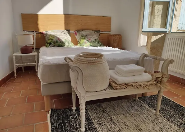 Couette-café Le Rêve D'alice Saint-Puy